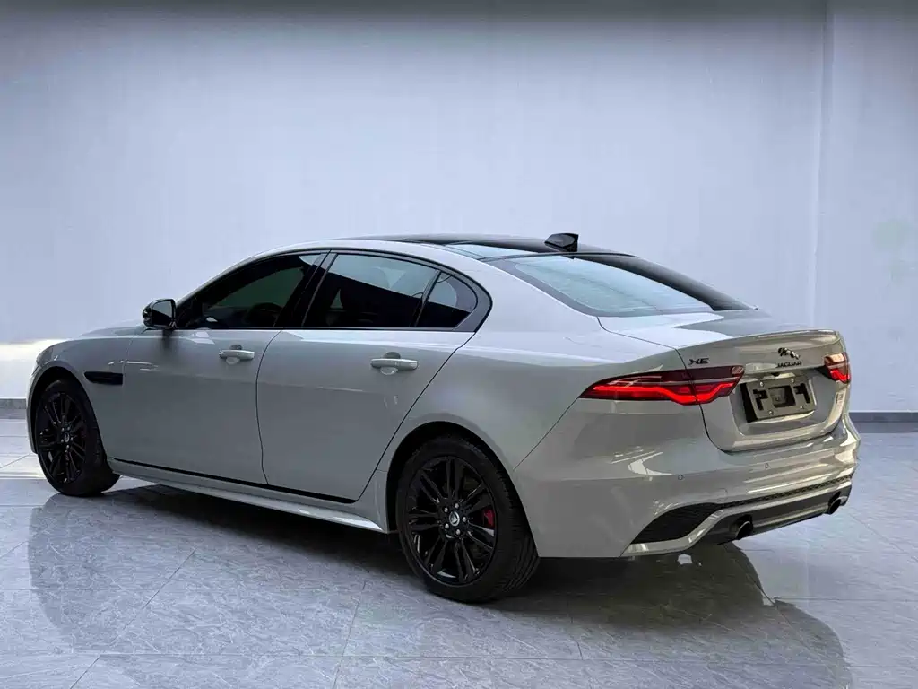 Jaguar XEL — миниатюра 10
