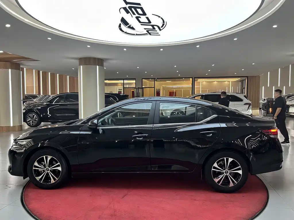 Nissan Sylphy — миниатюра 7