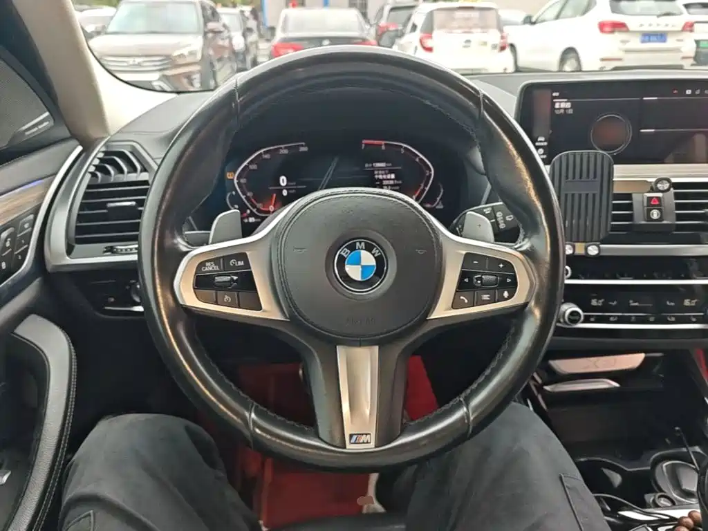 BMW X3 — миниатюра 11