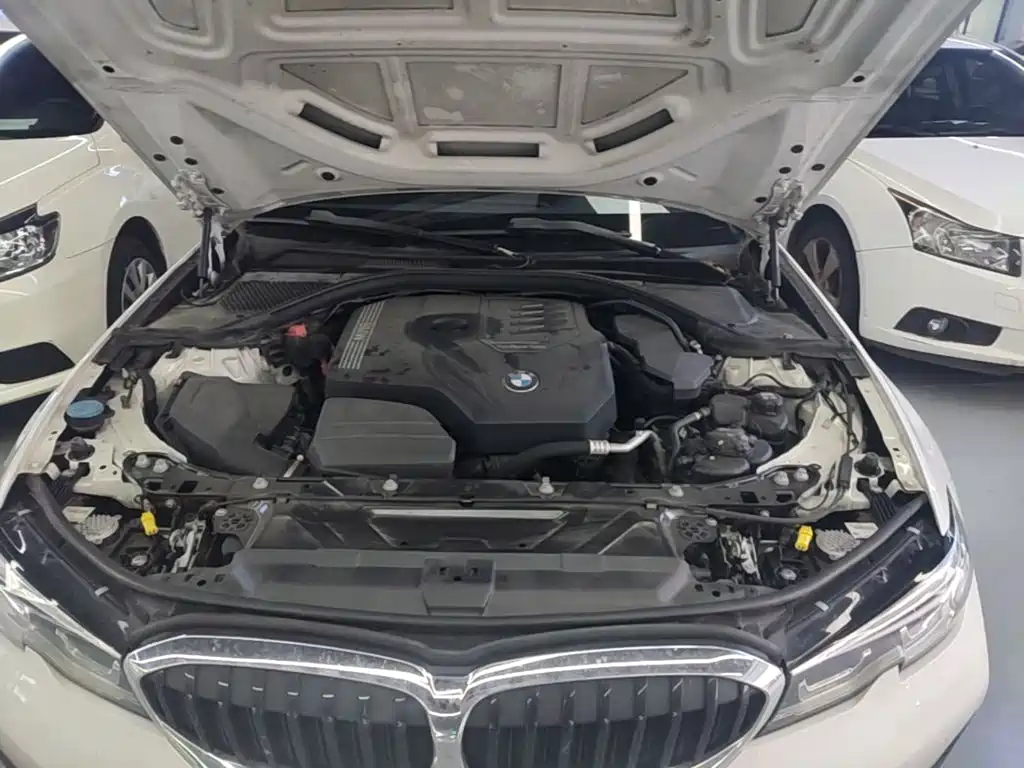 BMW 3 Series — миниатюра 20