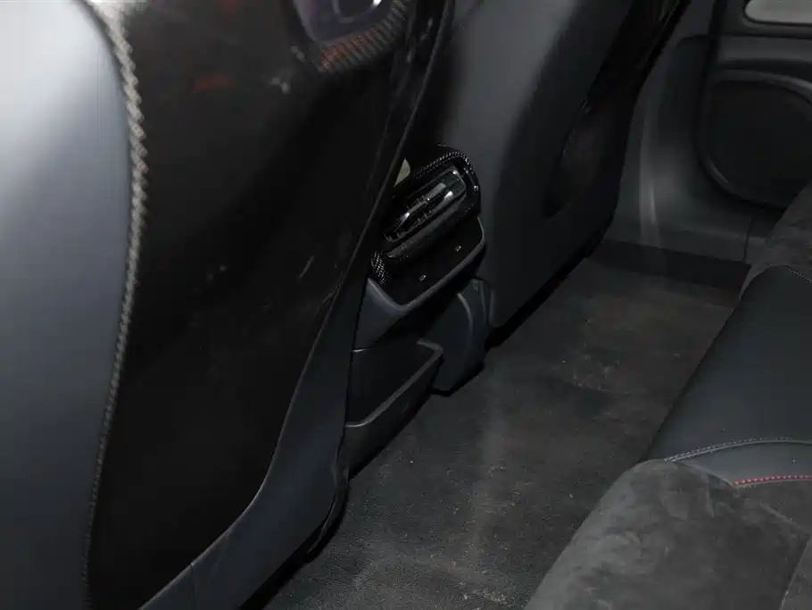 XIAOMI CAR XIAOMI SU7 ULTRA