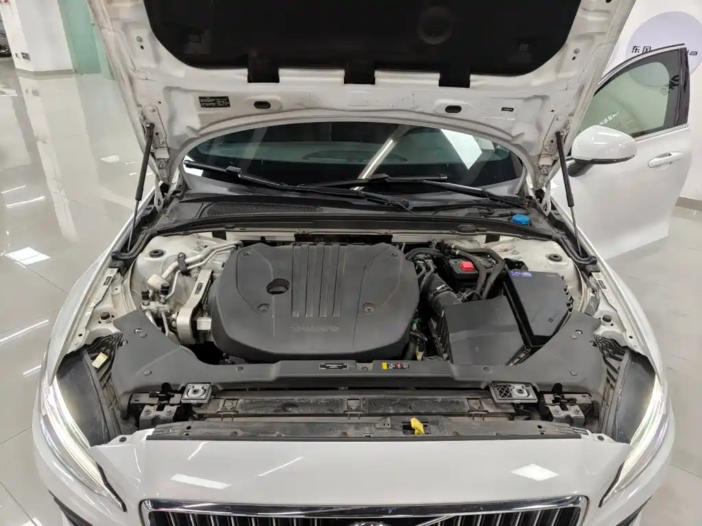 Volvo S60 — миниатюра 14