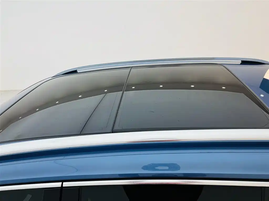 VOLKSWAGEN GOLF*JIAYU