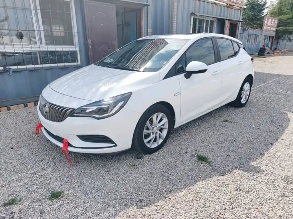 Buick Verano — миниатюра 2