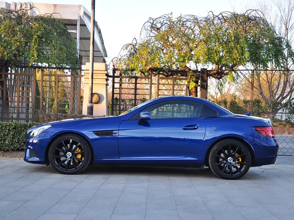 Mercedes-Benz SLC — миниатюра 6