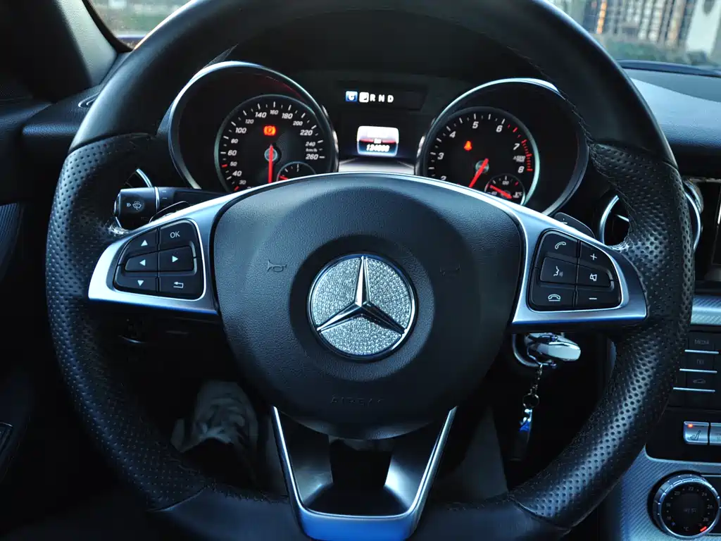 Mercedes-Benz SLC — миниатюра 13