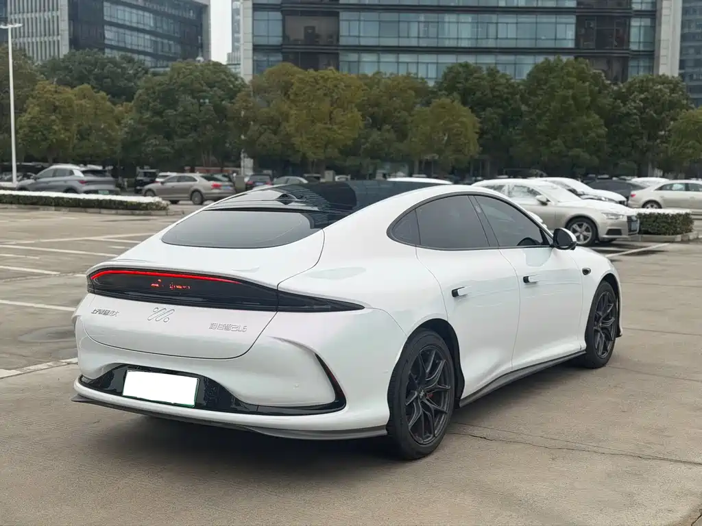 ZHIJI AUTOMOBILE ZHIJI L6