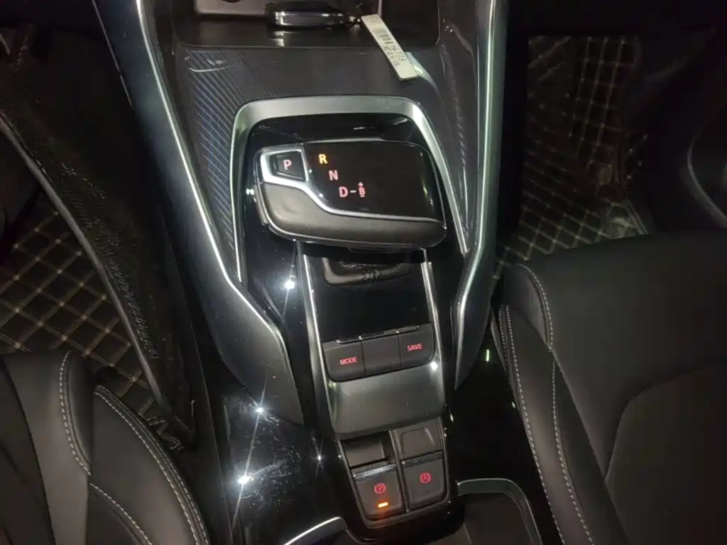 MAXUS Euniq 5 — миниатюра 14