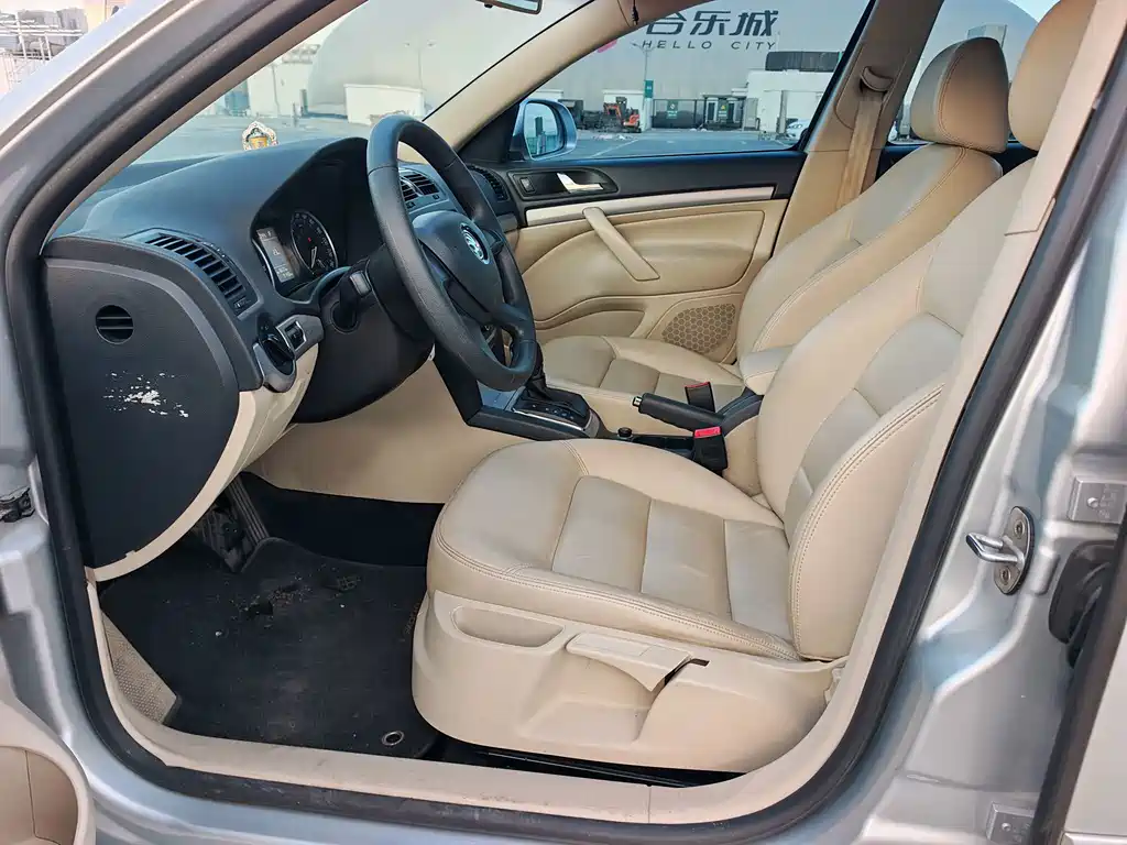 Skoda Octavia — миниатюра 10