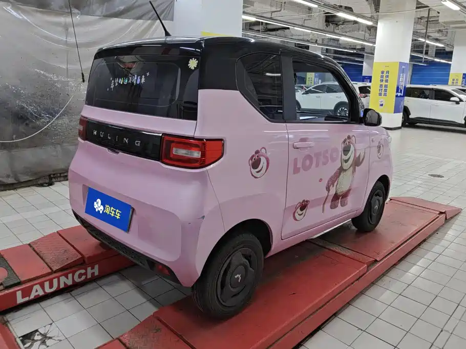 Wuling MINIEV — миниатюра 3