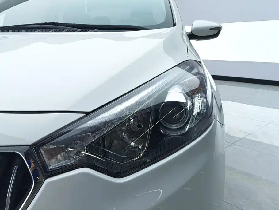 Kia K3 — миниатюра 5