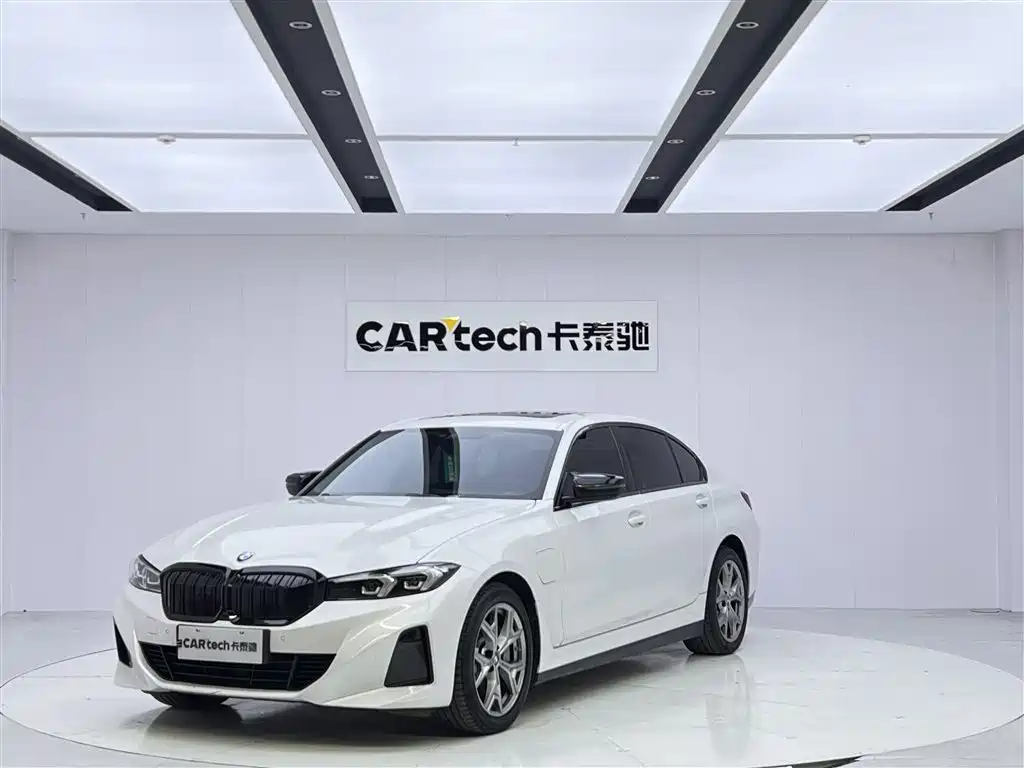 BMW i3 2023