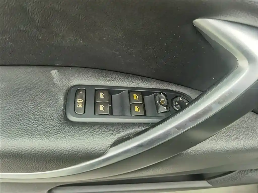 Citroen C5 2013 2.3L AT Luxury