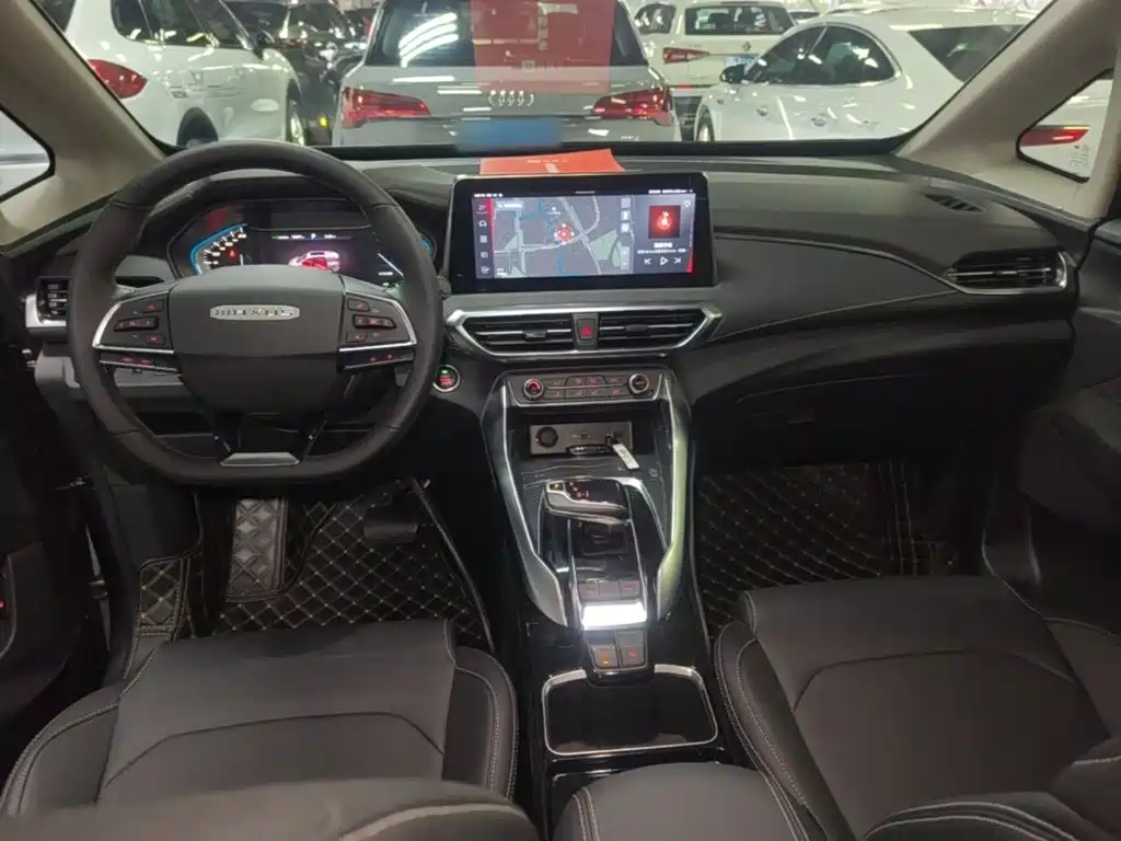 MAXUS Euniq 5 — миниатюра 10