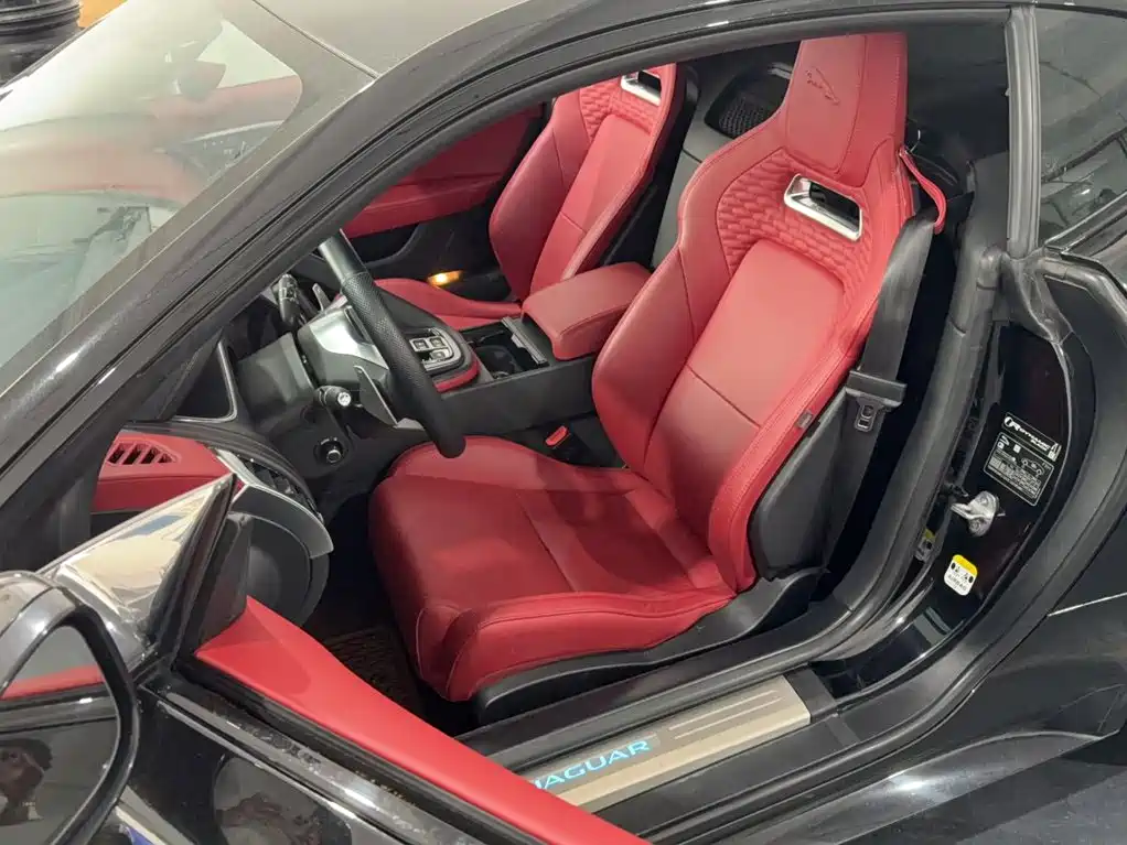 Jaguar F-TYPE — миниатюра 6