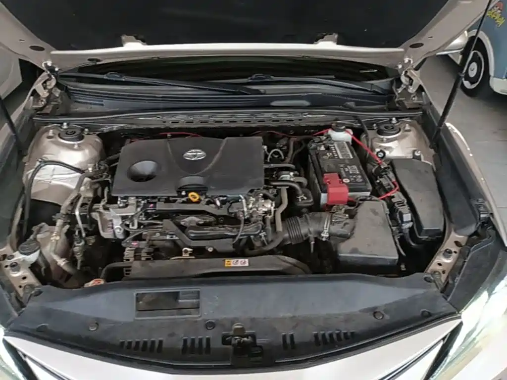 Toyota Camry — миниатюра 20
