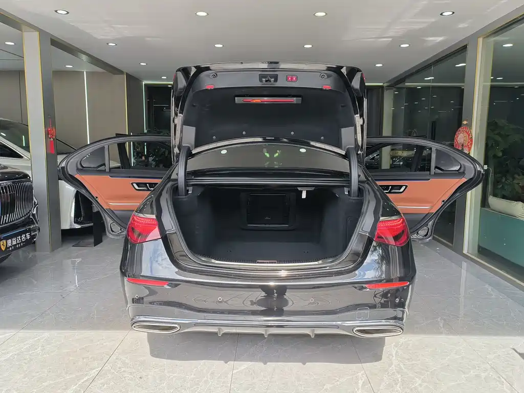 MERCEDES-BENZ S CLASS