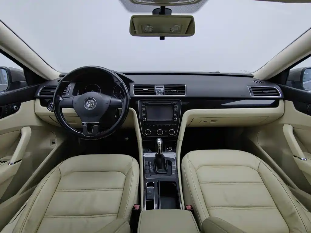 Volkswagen Passat — миниатюра 5
