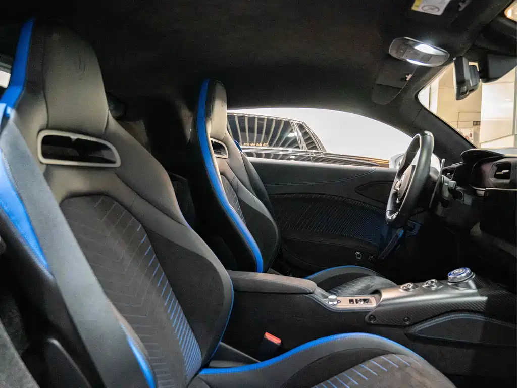Maserati MC20 2020 3.0T Standard