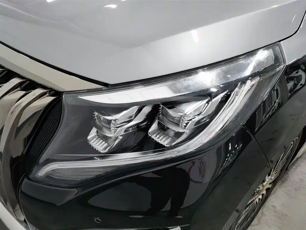 GAC M8 2021 390T мест