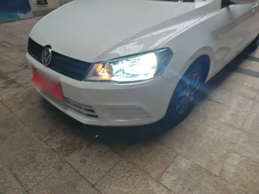 Volkswagen Jetta — миниатюра 24