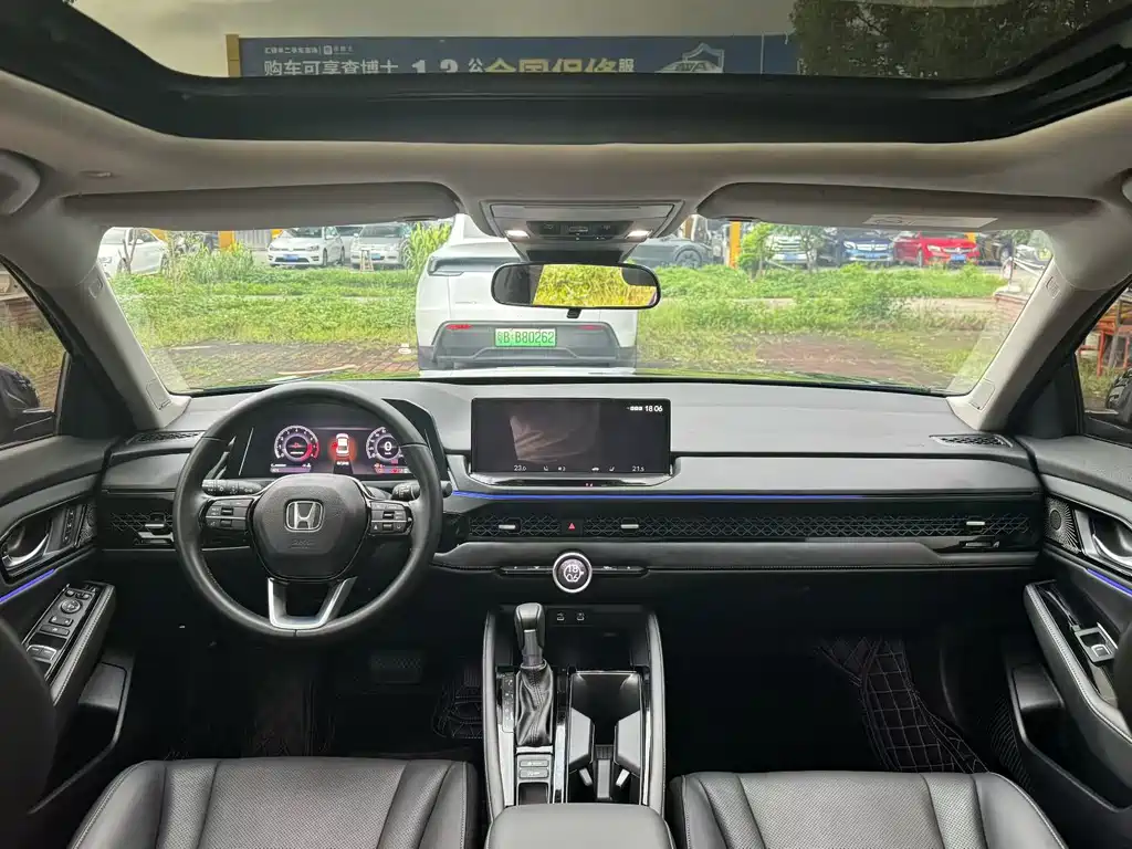 Honda Accord — миниатюра 5