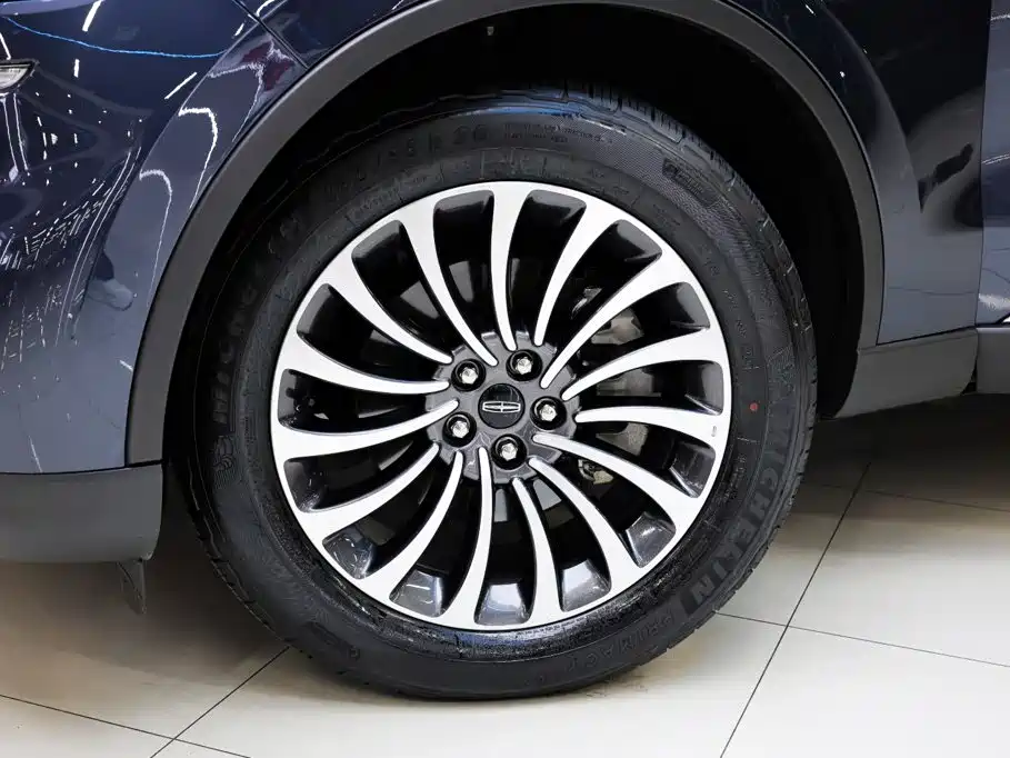 Lincoln Aviator — миниатюра 12