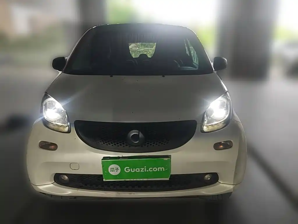 smart Smart Fortwo — миниатюра 5