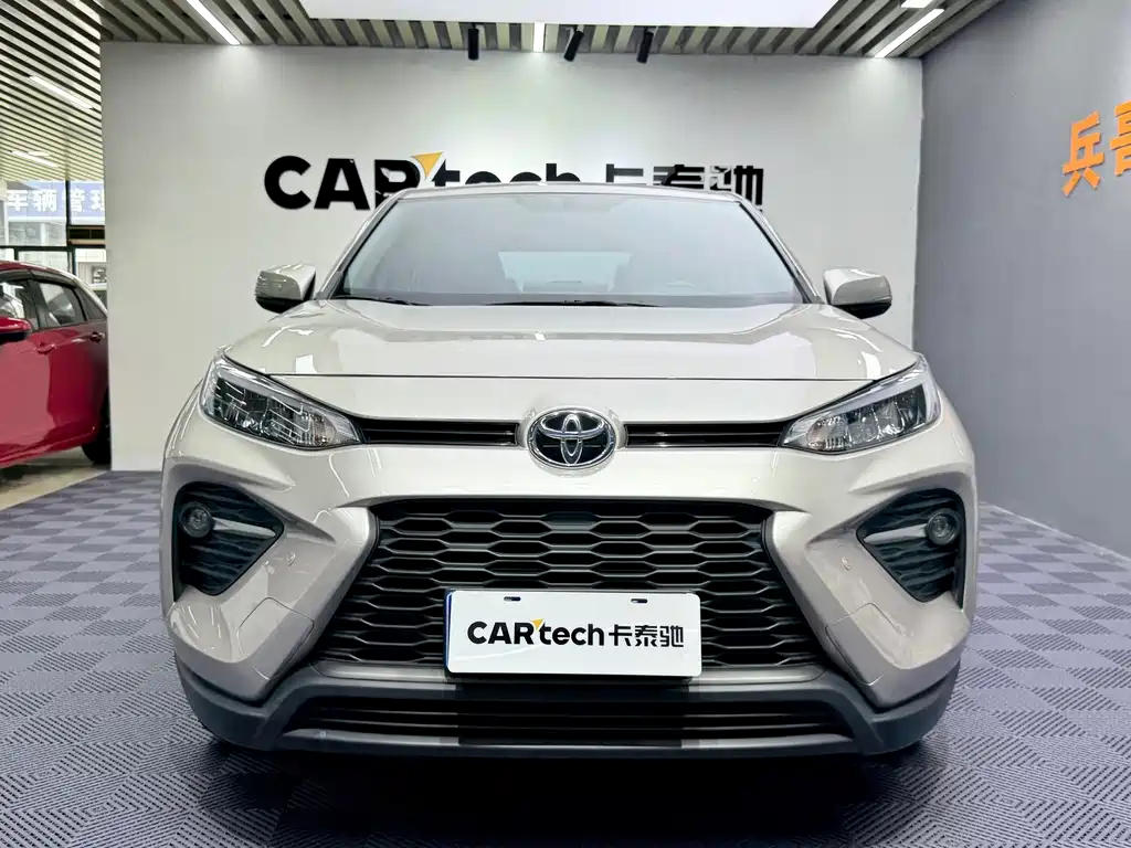 Toyota Wildlander — миниатюра 2