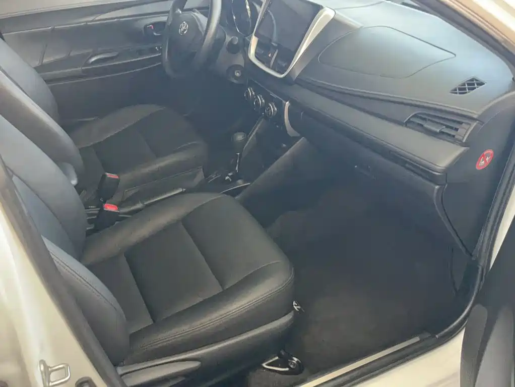 Toyota Yaris L — миниатюра 20