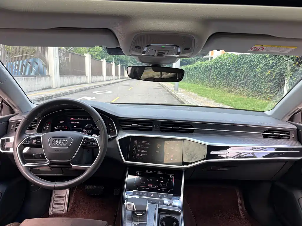 Audi A7L — миниатюра 11