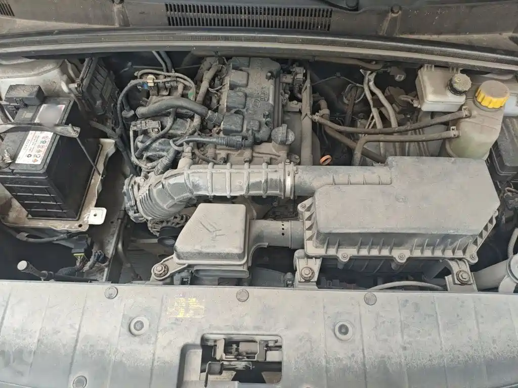 Wuling Hongguang PLUS — миниатюра 16