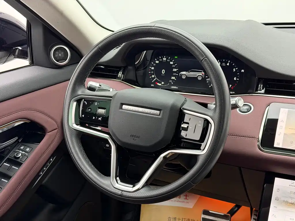 Land Rover Range Rover Evoque 2023 — фото 9