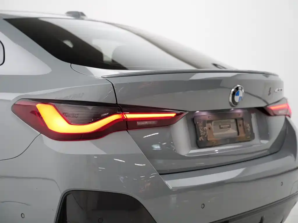 BMW 4 Series — миниатюра 9