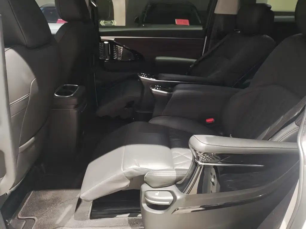 GAC Motor Trumpchi M8 — миниатюра 7
