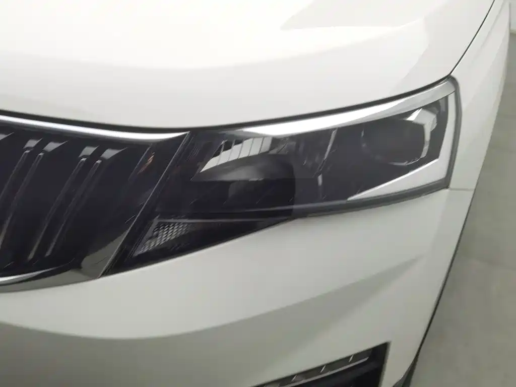 Skoda Kamiq — миниатюра 7