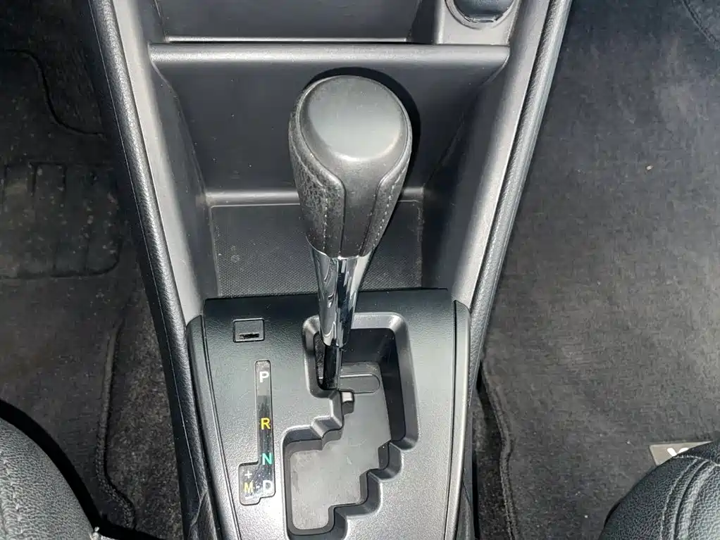Toyota Yaris L — миниатюра 7