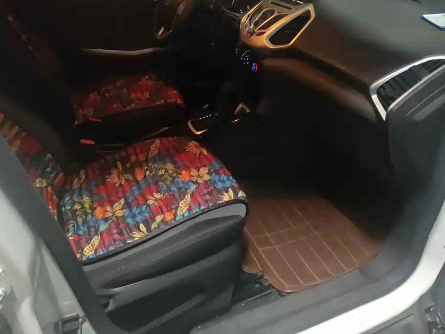 Ford Ecosport — миниатюра 8