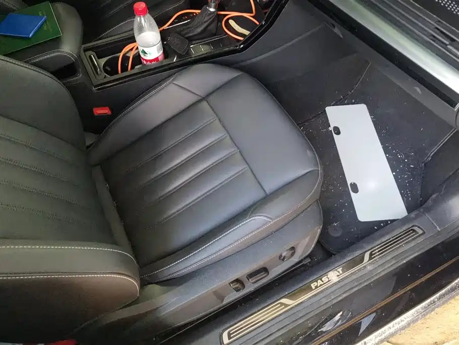 Volkswagen Passat 2022 280TSI