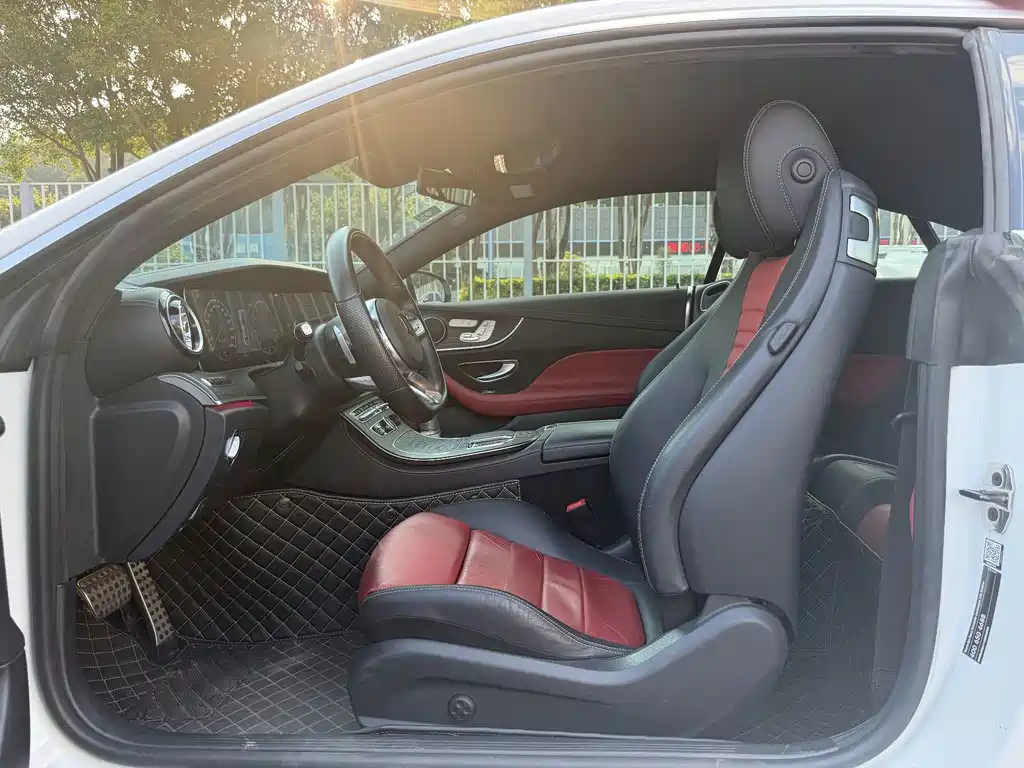 Mercedes-Benz E-Class (Import) — миниатюра 18