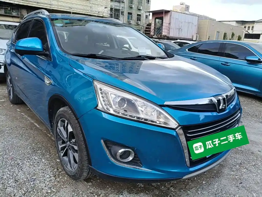 Luxgen 6 SUV 2015 1.8T