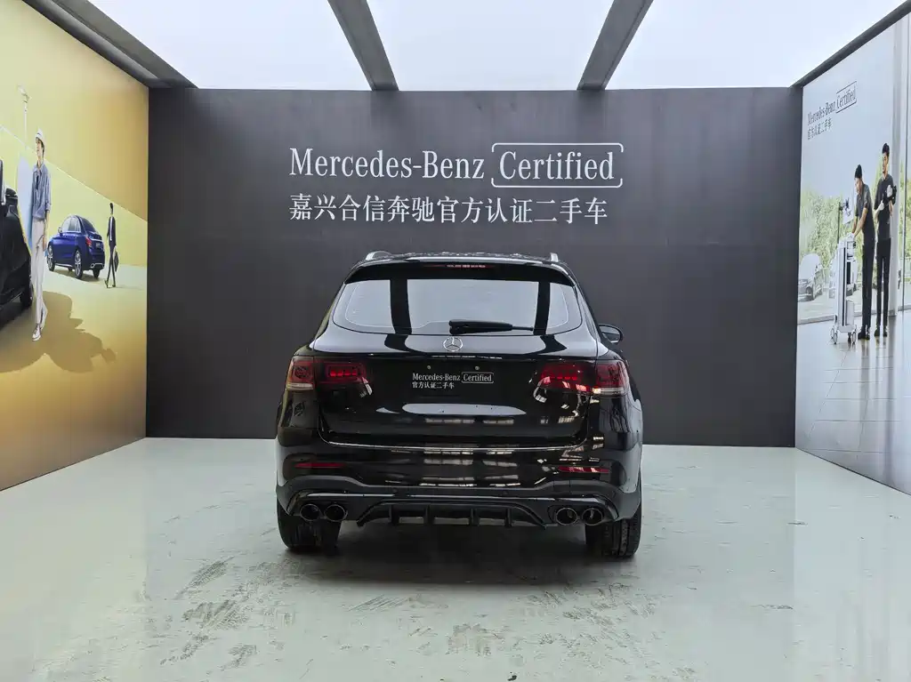 MERCEDES-BENZ GLC