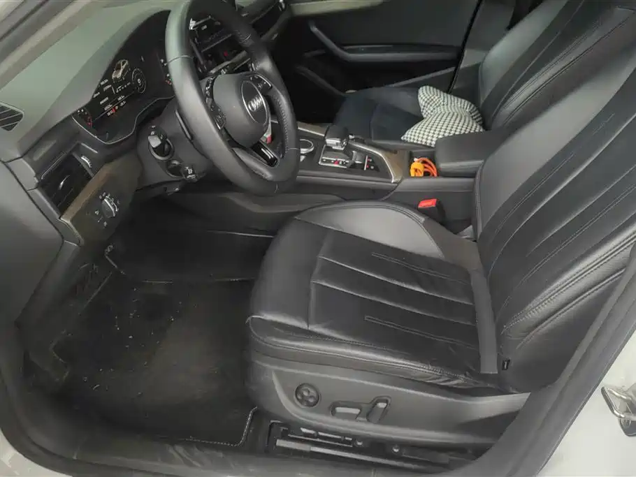 Audi A4L 2018 30 40 TFSI Fashion