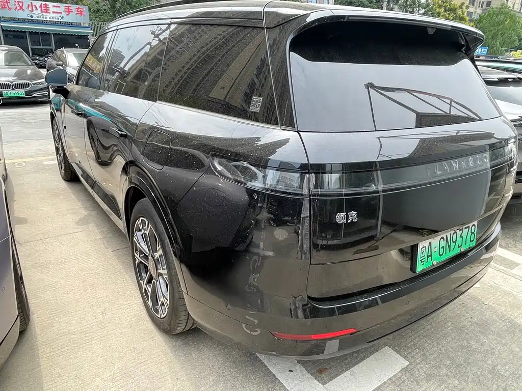 Lynk & Co 900 — миниатюра 10