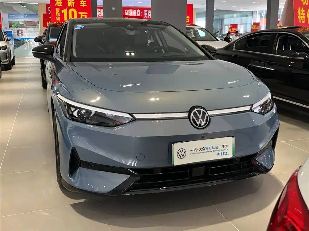 VOLKSWAGEN ID.7 VIZZION