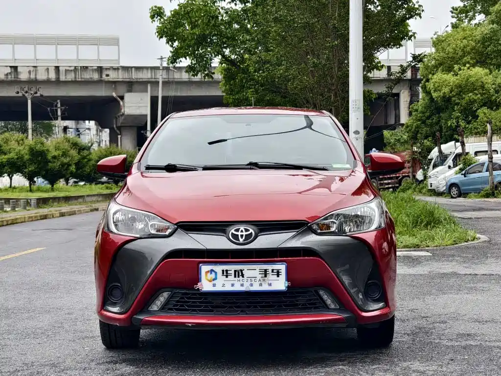 Toyota Yaris L 2020
