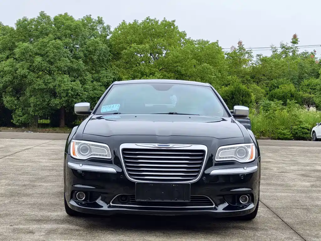 Chrysler 300C — миниатюра 2