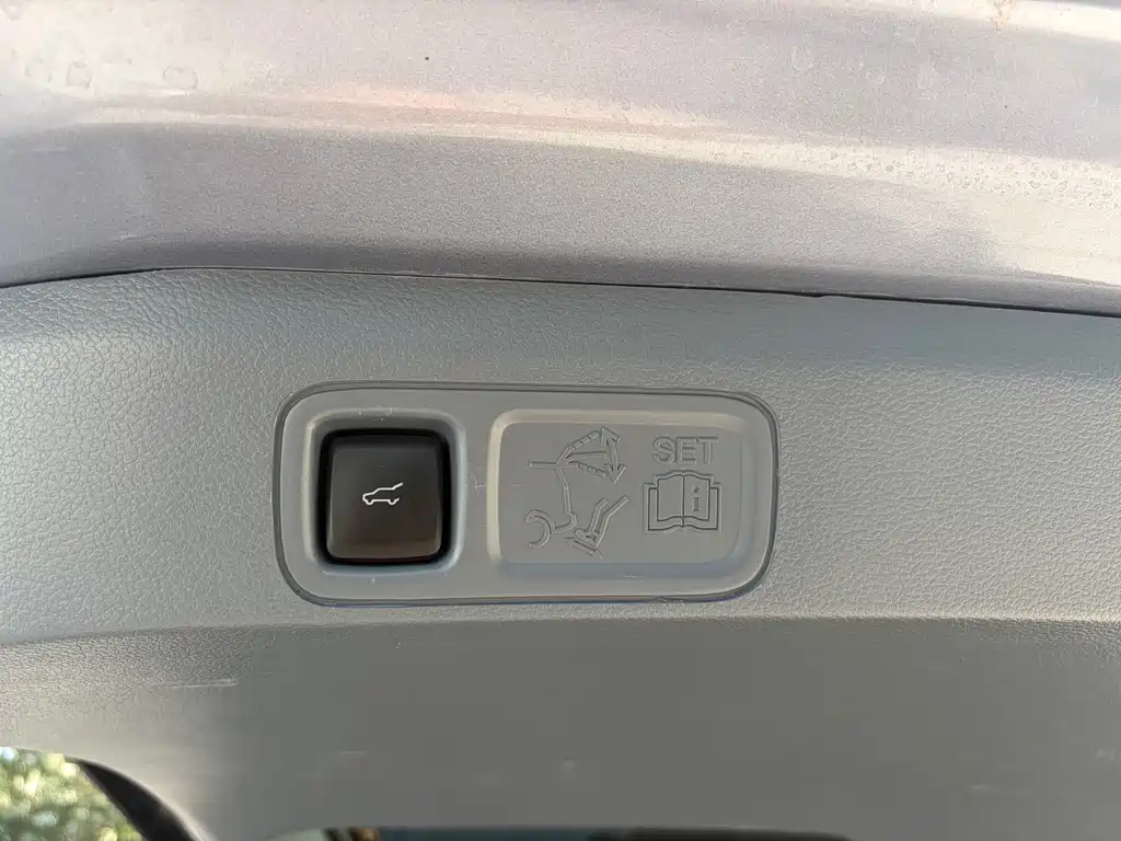 Lincoln Navigator — миниатюра 6