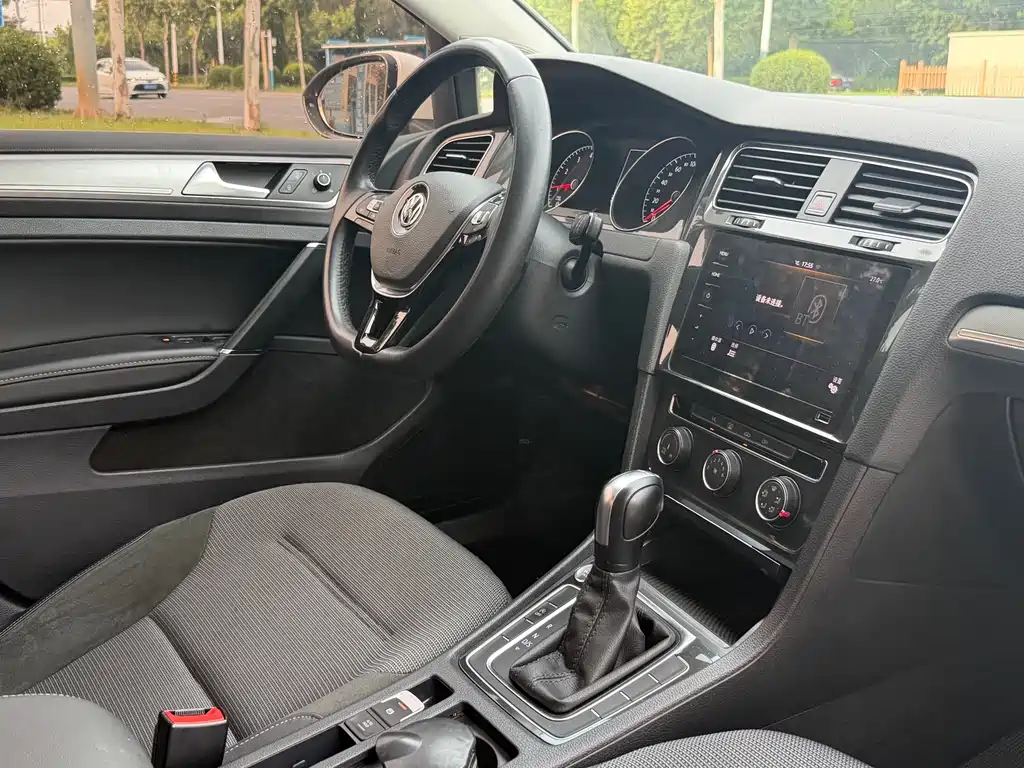 Volkswagen Golf 2020 280TSI DSG Comfort
