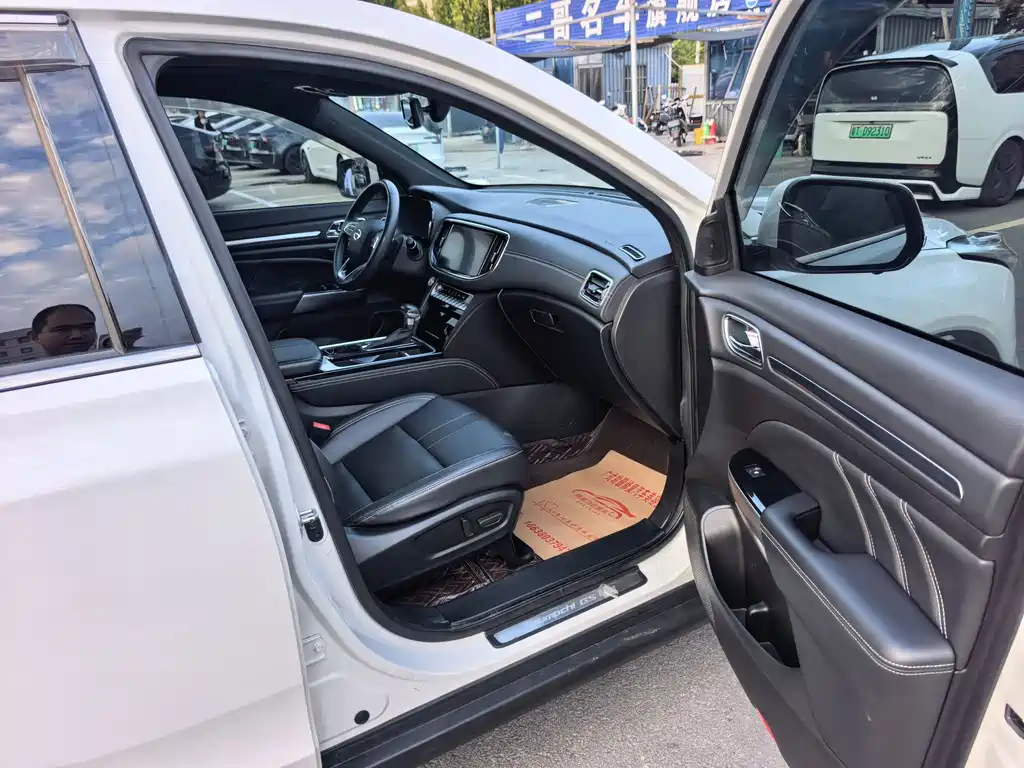 GAC Motor Trumpchi GS8 — миниатюра 6